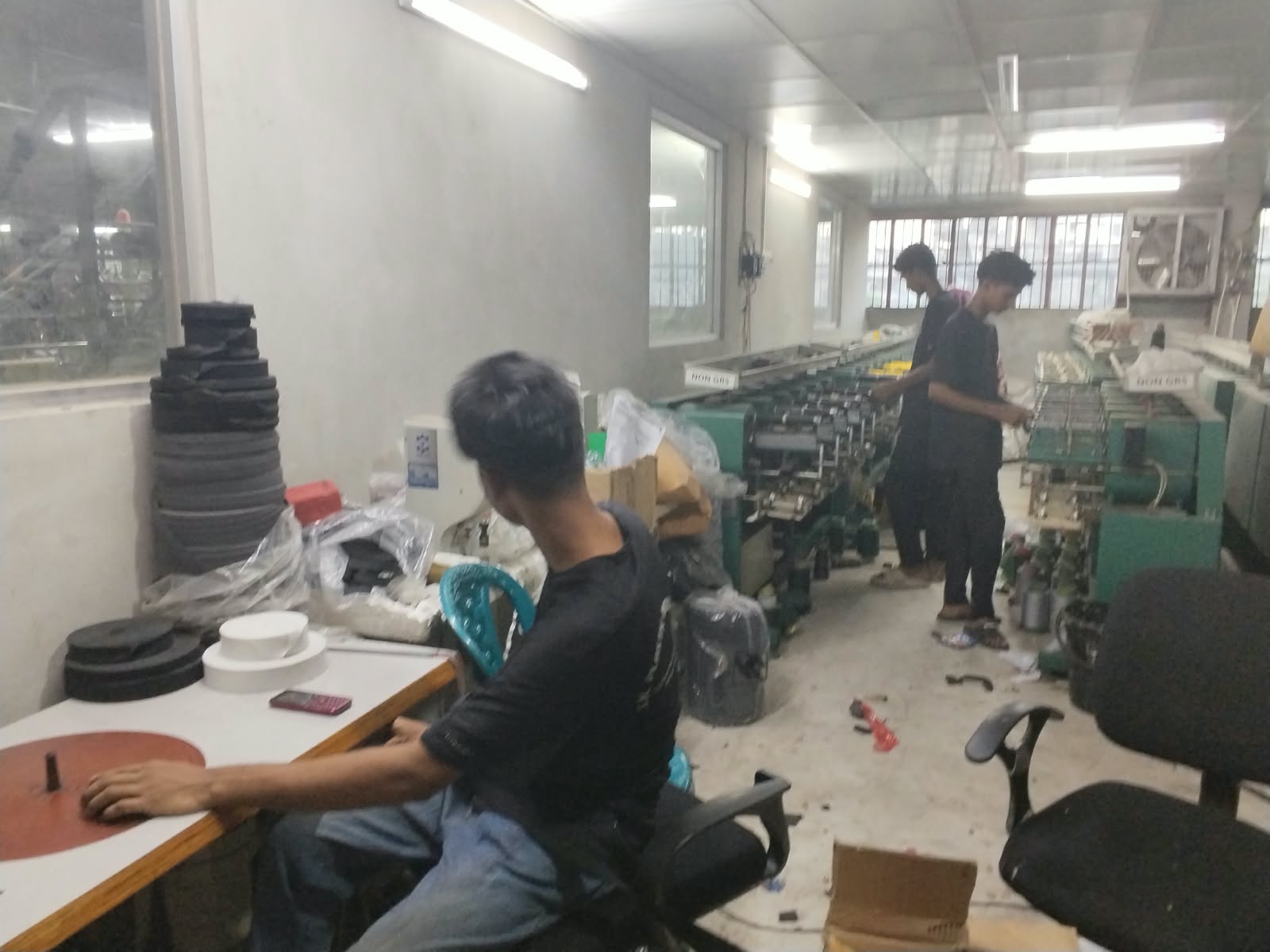 Factory photo 10
